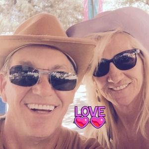 Meet your Posher, Larryandjanis